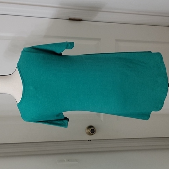 LuLaRoe Size XS "Perfect Tee" Green Yellow Marled Colored Swing Tunic Top, EUC - Picture 4 of 11